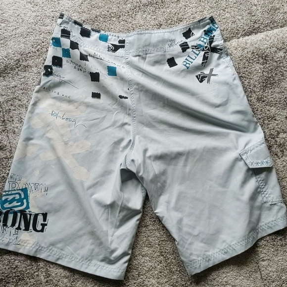 Billabong Board Shorts - Picture 3 of 4